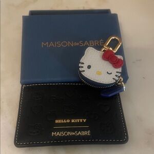 x Hello Kitty White Leather Charm & Card Wallet